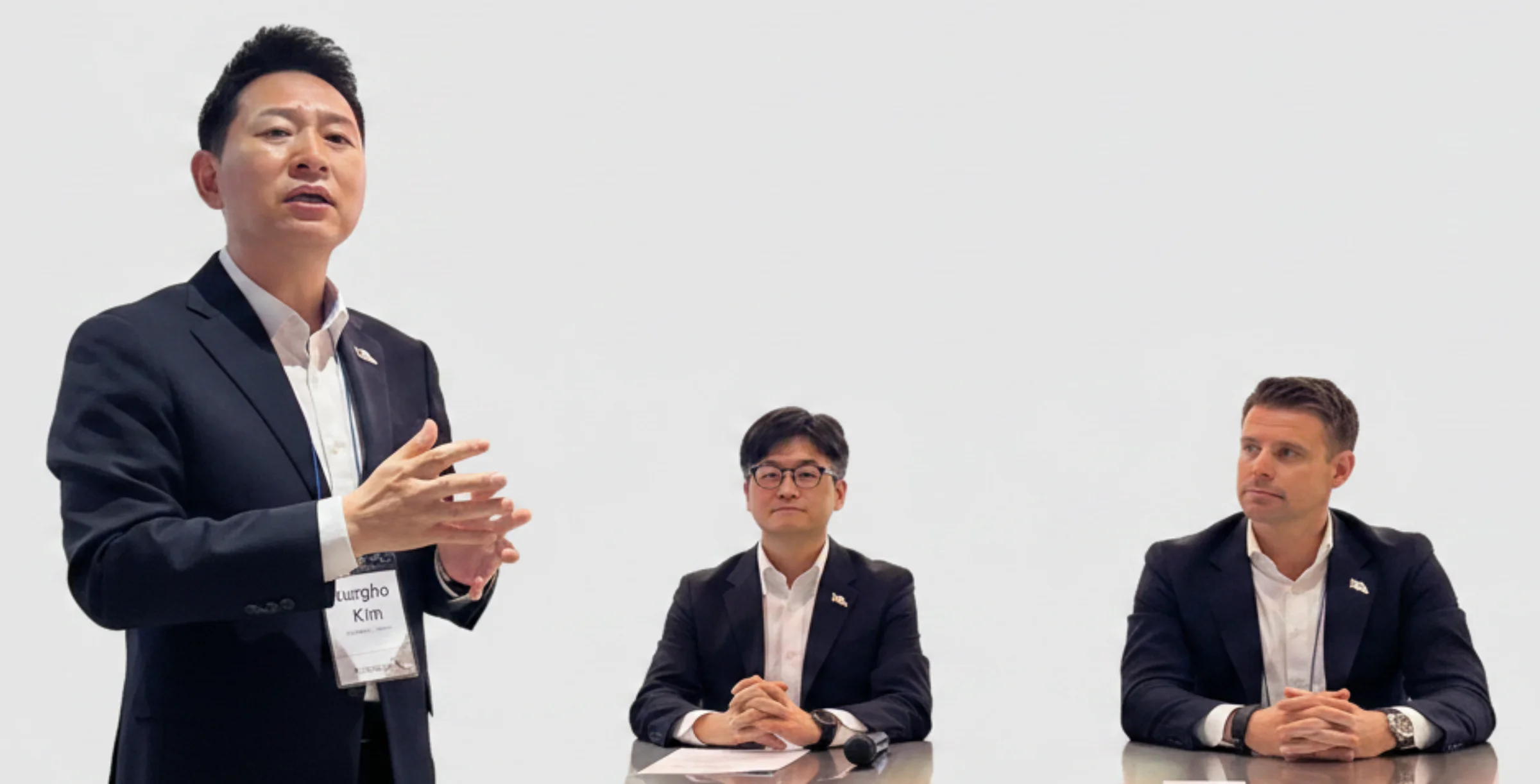 아메리칸항공 Forever Forward 비전 선포